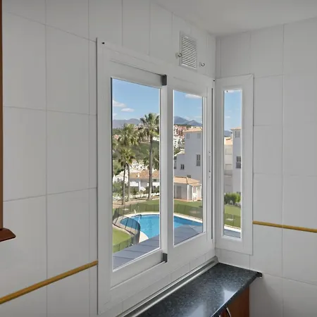 Palm Residency - Beachside With Free Parking * Manilva